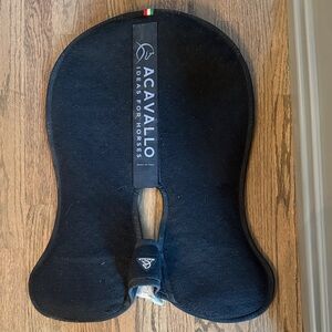 Acavallo Wither Free Double Felt Half Pad, Black, Full